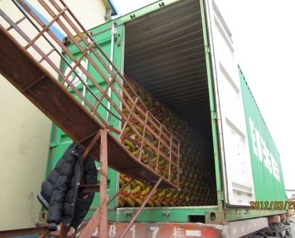 Aumentar o desempenho da viagem com 145/70R12 PCR pneu de carro encaixa 16-20 polegadas rodas