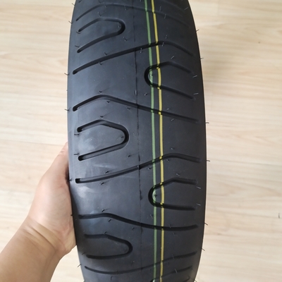 130/70-17 Pneus de motocicleta com peso de 5,3 kg e desempenho duradouro