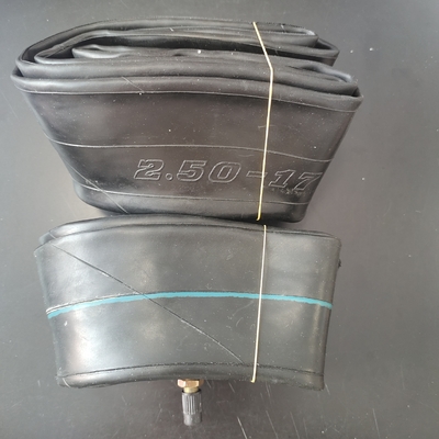 Capacidade de produção 50000 peças por dia 3,00-17 tubo de butil tubo interno natural para motocicleta