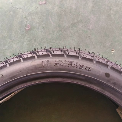 100/90-17 Pneus sem tubo de motocicleta de 17 polegadas com teor de borracha e classificação Ply 6pr/8pr