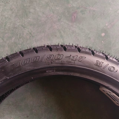 100/90-17 Pneus sem tubo de motocicleta de 17 polegadas com teor de borracha e classificação Ply 6pr/8pr