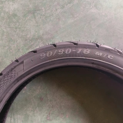 Matéria-Prima Natureza Borracha Aço Nylon 90/90-18 Pneus de motocicleta com e 90 dias
