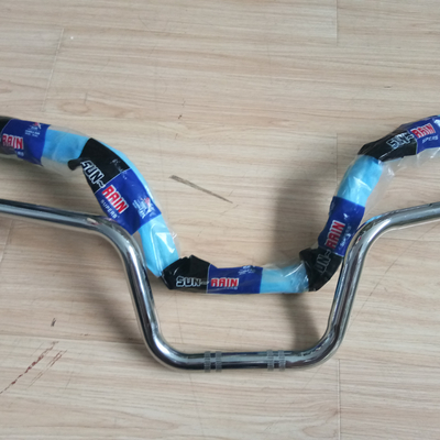 Peças de carroceria de motocicletas OEM Chain de sapato de freio e rolamento de roda dianteira Fender Handle Bar