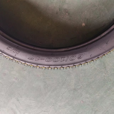 Casca de pneu homologada pelo CE 60/100-17 A escolha ideal para reparação e substituição de motocicletas