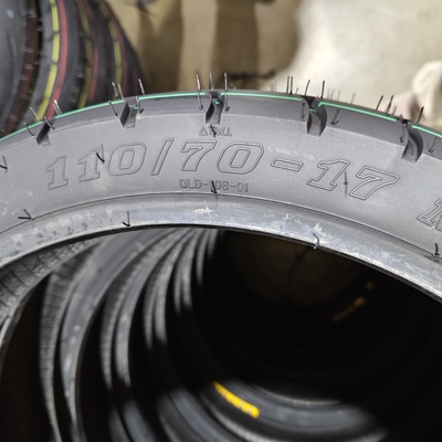 Pneus de motocicleta de primeira qualidade 110/70-17 para reparação ou substituição