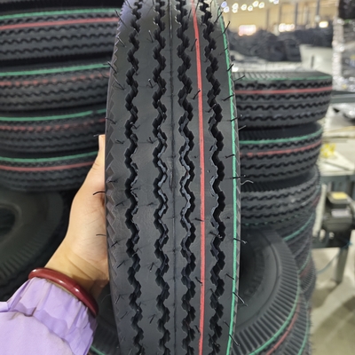Pneus de motocicletas 4.00-8 Pneus de motocicletas Aceitável Conteúdo de borracha OEM 35%-55%