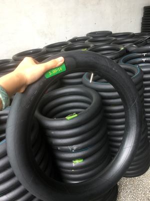 Tubos internos de borracha natural de motocicletas 3.00-14 300x14 300*14 com resistência de 8,5-9MPA