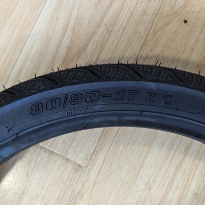 8090-17 Pneus e tubos interiores de motocicletas com matéria-prima natural de aço de borracha de nylon