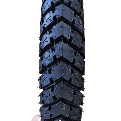 Pneus de motocicleta de borracha natural Cássaro Pneus resistentes diretos Pneus de motocicleta3.00-17