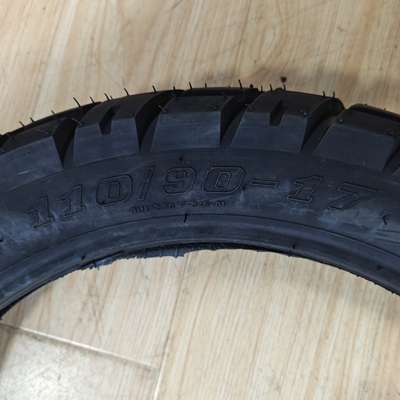 17 polegadas de pneus de motocicleta matéria-prima Natureza borracha aço nylon para o melhor manuseio