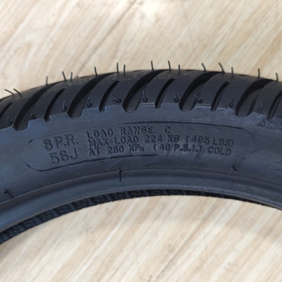 Pneus de motocicleta de nylon de aço natural de borracha 90/90-17 com 35% a 55% de teor de borracha