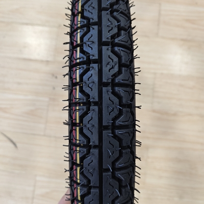 Pneus de motocicletas aceitáveis para OEM 300-17 para conteúdo de borracha de moto 35%-55%
