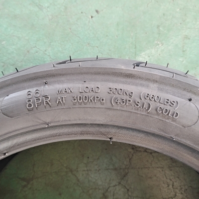 130/60-13 130/70-13 Pneus sem tubo para scooters com certificação ISO CC e aceitação OEM