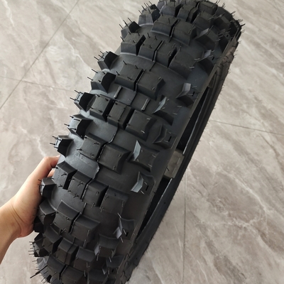 140/80-18 Pneus Super Macios e Médios Macios em Qingdao Adequados para Vários Terrenos