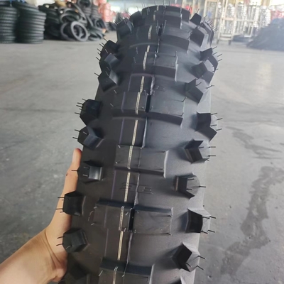 140/80-18 Pneus Super Macios e Médios Macios em Qingdao Adequados para Vários Terrenos