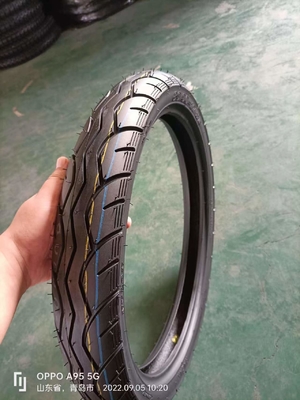 35% 45% Rueebr Conteúdo Rodas de motocicletas Pneus para motocicletas 90/90-18 no porto de Qingdao