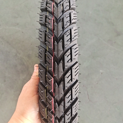 2.75-17 Pneus de motocicleta com borracha natural e 35%-55% de conteúdo de borracha na melhor das hipóteses
