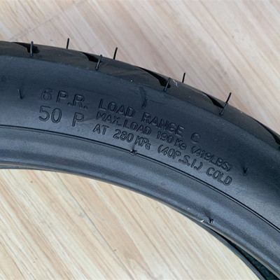 Mercado das Filipinas 80/90-17 Pneus de motocicleta com padrão de design profundo e longa vida útil