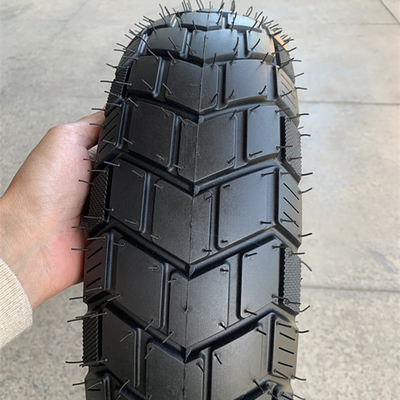 Tempo de entrega Dentro de 25 dias Pneus rápidos Motocicletas Motocicletas sem tubos Pneus-tamanhos 120/90-10