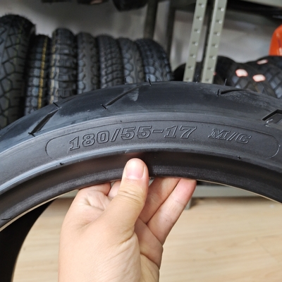 6PR/8PR Ply Rating Natureza Borracha Aço Nylon Material Pneus de motocicleta Pneus 180/55-17