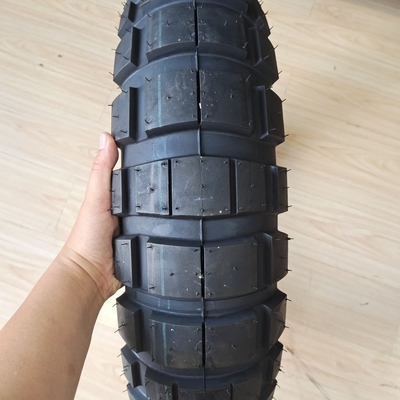 Pneus de borracha natural para motocicletas 15070B18 para um desempenho ideal