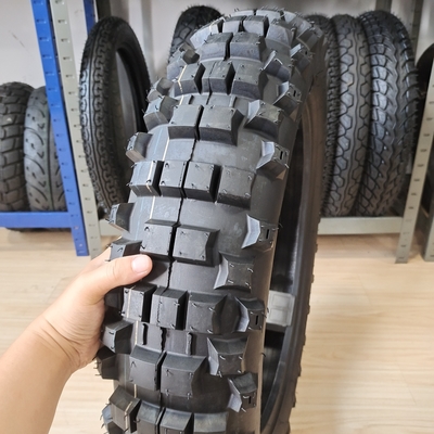 6PR/8PR Ply Rating Pneus de motocicleta sem tubo pretos 140/80-18 140/80/18 para o mercado russo