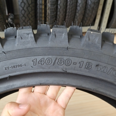 Pneus de aço natural de borracha de nylon 140/80/18 140/80-18 Pneus de motocicleta 140x80x18