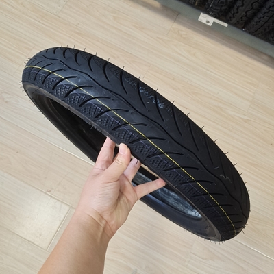 Pneus e tubos interiores de motocicletas de aço natural de borracha de nylon 90/90-17 para o mercado da Venezuela