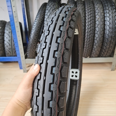 Mercado da Venezuela Pneus de motocicletas 3.60H18 com cor preta e porto de carga de Qingdao