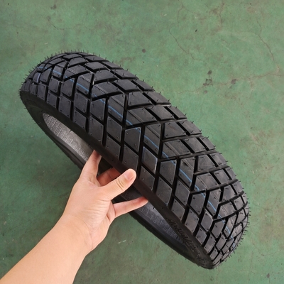 Pneus de motocicleta de borracha natural 110/80-17 com OEM aceitável no Vietnã