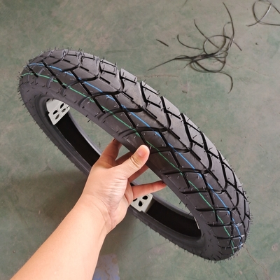 90/90-18 Pneus de motocicleta reutilizáveis Pneus com classificação de pliagem 6pr/8pr e carcaça de longa duração