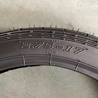 Pneus sem tubo 2.75-17 Pneus de motocicleta com carcaça e portão de carregamento Qingdao Ready