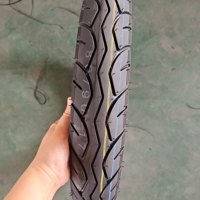 Padrão de casca de pneu de costelas Três rodas 80/90-17 Tubos de pneus de motocicleta em competitivo
