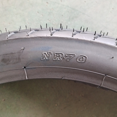 70/100-17 Tubos internos de borracha de butil em caixa de pneus pretos para motocicletas profissionais