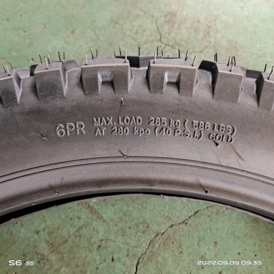 Pneus sem tubo de motocicleta preto TT Pneus 3.50-18 do mercado de Qingdao