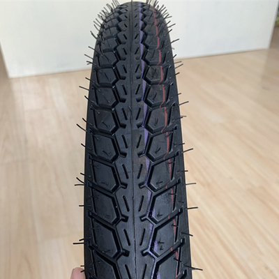 60/100-17 Pneus de motocicleta com carcaça de pneu durável Feito na Tailândia 25 dias Entrega