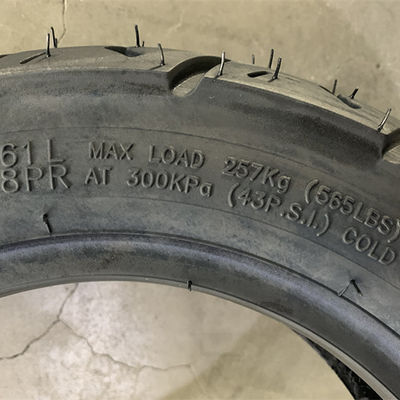 Reparação de revestimento de pneus Balanceador de pneus de motocicleta para 100/90-10 Substituição de pneus sem tubo