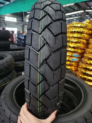 Pneus de motocicleta de 16 polegadas Design de padrão profundo para desempenho duradouro 3,2 kg