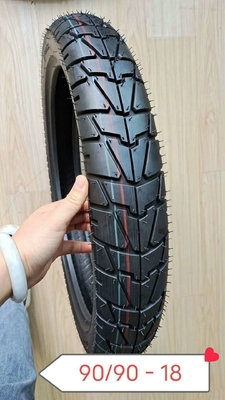 Tempo de entrega 25-30 dias Rodas de motocicleta Pneus 90/90-18 e tubos com OEM aceitável