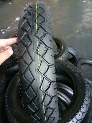 Tempo de entrega 25-30 dias Rodas de motocicleta Pneus 90/90-18 e tubos com OEM aceitável