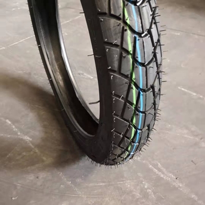 OEM aceito Pneus/pneus de borracha natural para motocicletas e tubo interno 2.50-16 para desempenho
