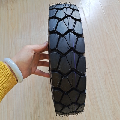 OEM aceitável Pneus de motocicleta Pneus de alta velocidade 4.00-8 com Nylon de aço de borracha natural