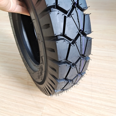 OEM aceitável Pneus de motocicleta Pneus de alta velocidade 4.00-8 com Nylon de aço de borracha natural