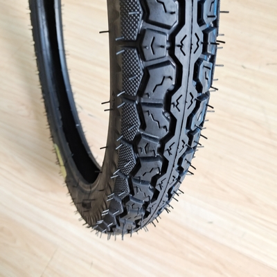 3.00-17 Pneus de alta resistência Pneus de motocicleta com material de nylon de borracha natural e aço