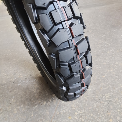 120/90-18 Pneus de motocicleta de alta resistência com borracha natural e aceitável para OEM