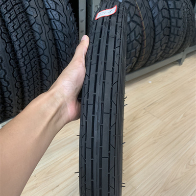 Bajaj Boxer Pneus de motocicletas 2,75-18 20000 KM Duração de vida útil 5000 peças/dia Capacidade de produção