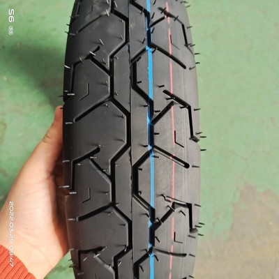 Pneus de motocicleta de 10 polegadas 110/90-10 6 Ply Rate com borracha preta e 35%-55% de conteúdo de borracha