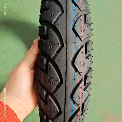 Pneus sem tubos para motocicletas 3.50-10 com cor preta e borracha natural