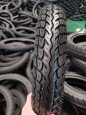 Pneus e tubos de motocicleta sem tubos de 17 polegadas Contido de borracha 40% Tempo de entrega 25-30 dias