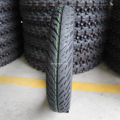 Bom pneu chinês de scooter 90/90-14 com 2,6 kg de peso e 35%-55% de conteúdo de borracha